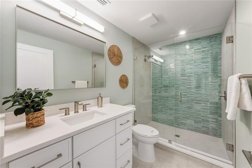 На продажу: $1,199,000 (4 спален, 2 ванн, 1832 Квадратных фут)