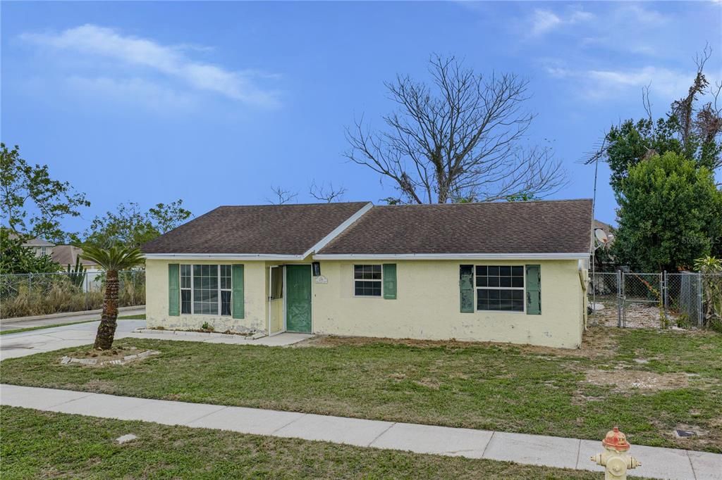 For Sale: $144,900 (3 beds, 2 baths, 1218 Square Feet)