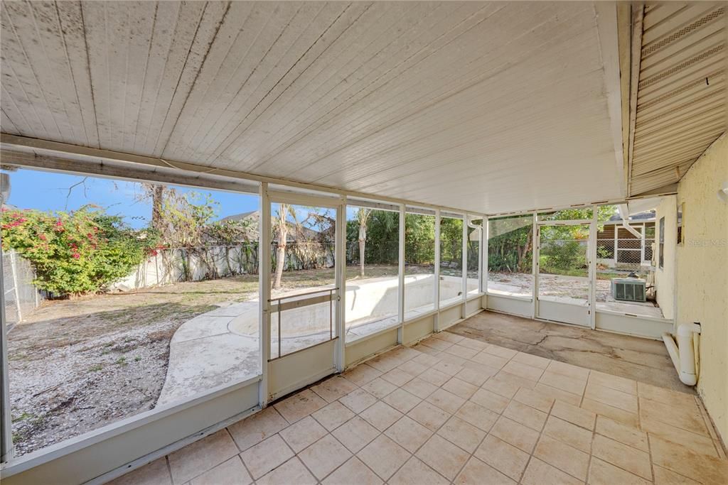 For Sale: $144,900 (3 beds, 2 baths, 1218 Square Feet)