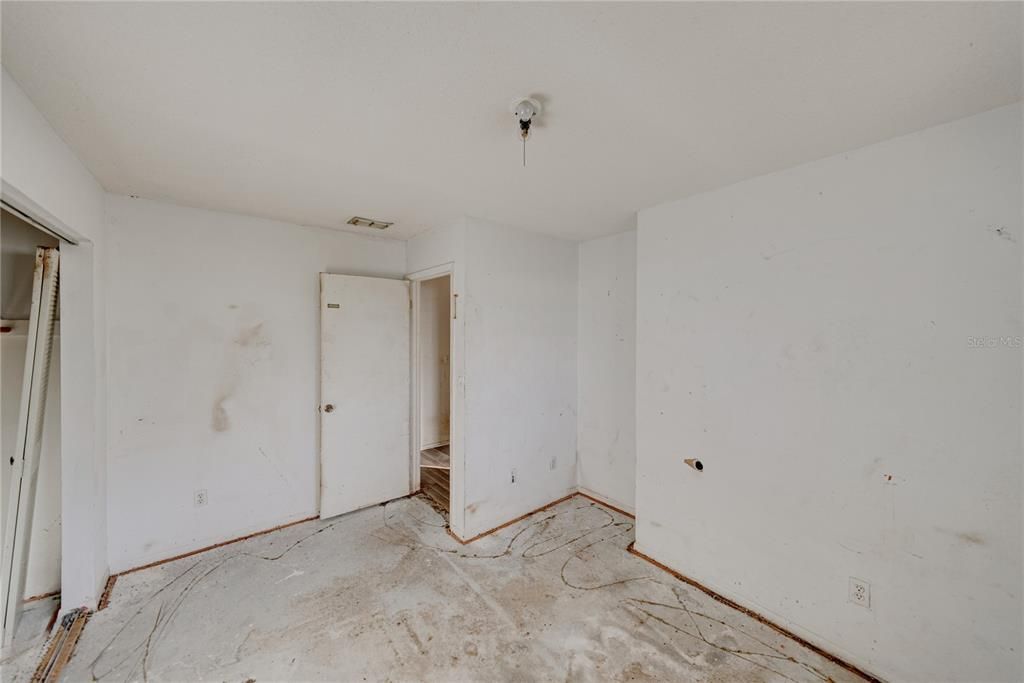 For Sale: $144,900 (3 beds, 2 baths, 1218 Square Feet)