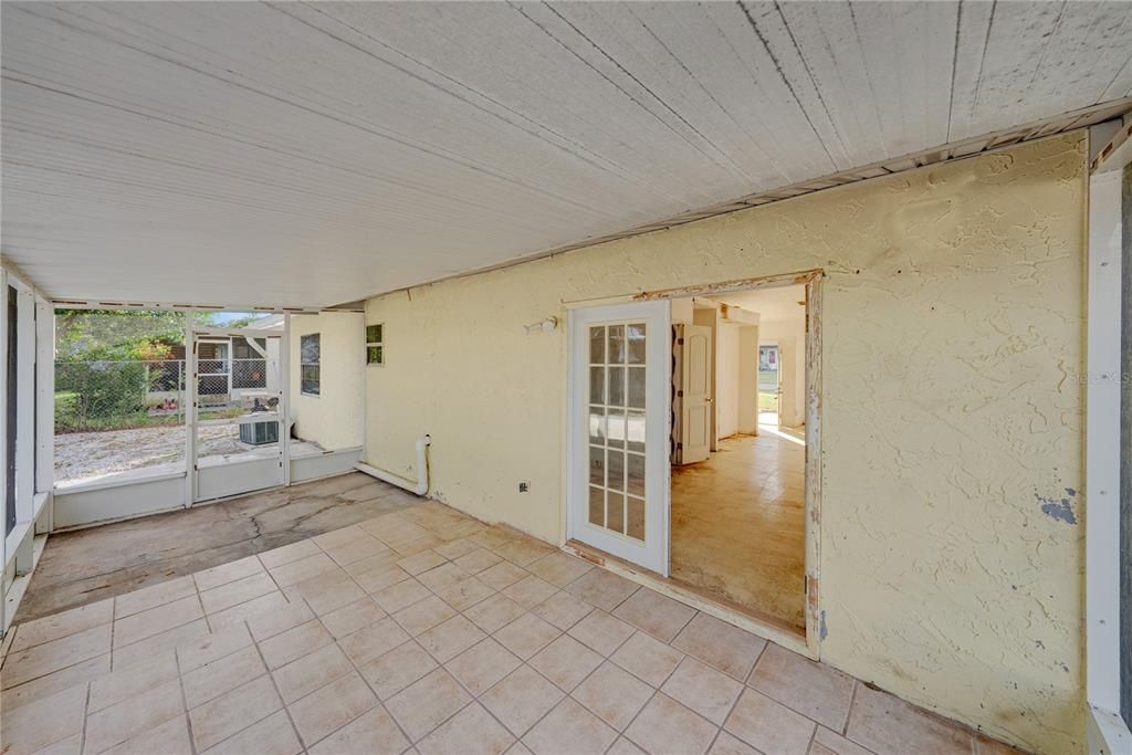 For Sale: $144,900 (3 beds, 2 baths, 1218 Square Feet)