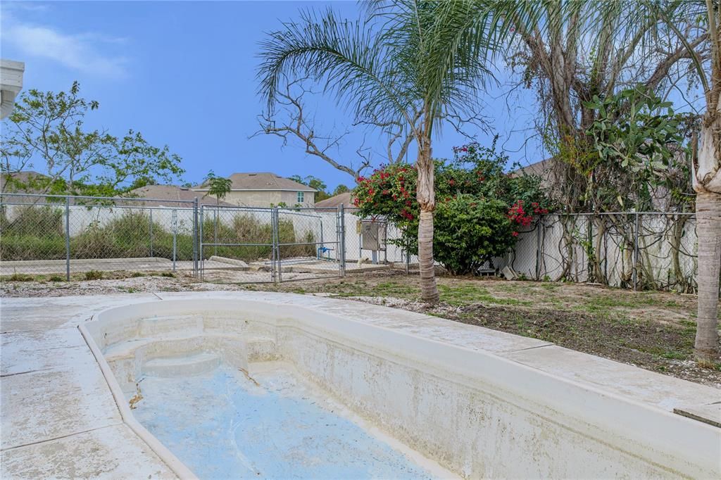 For Sale: $144,900 (3 beds, 2 baths, 1218 Square Feet)