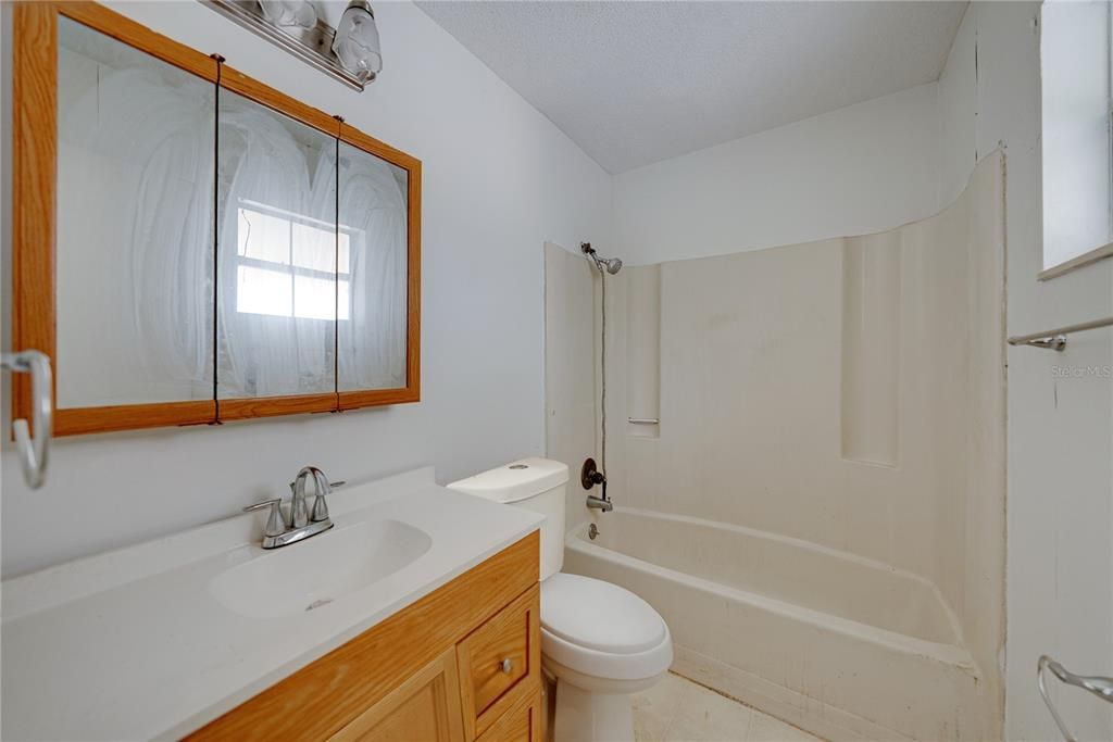 For Sale: $144,900 (3 beds, 2 baths, 1218 Square Feet)