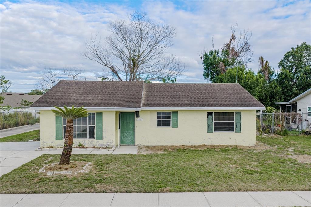 For Sale: $144,900 (3 beds, 2 baths, 1218 Square Feet)