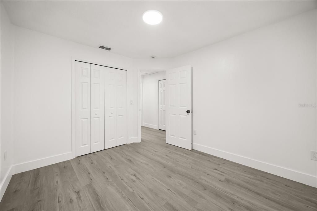 На продажу: $310,000 (3 спален, 2 ванн, 1206 Квадратных фут)