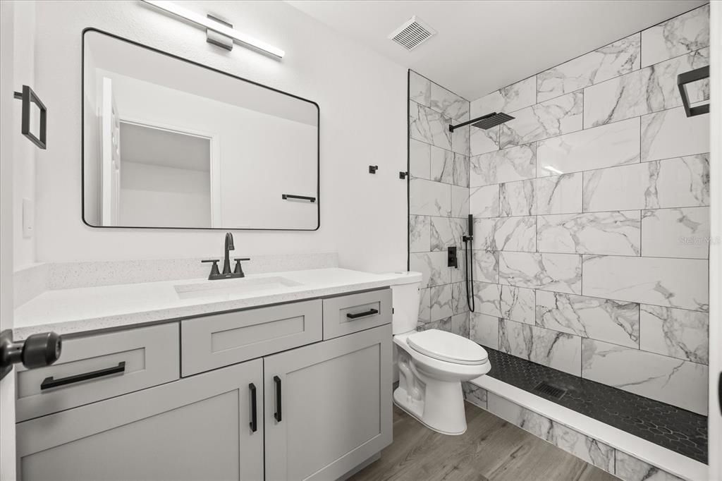 На продажу: $310,000 (3 спален, 2 ванн, 1206 Квадратных фут)