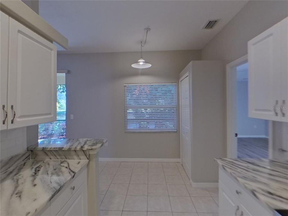 出租: $2,549 (3 贝兹, 2 浴室, 1823 平方英尺)