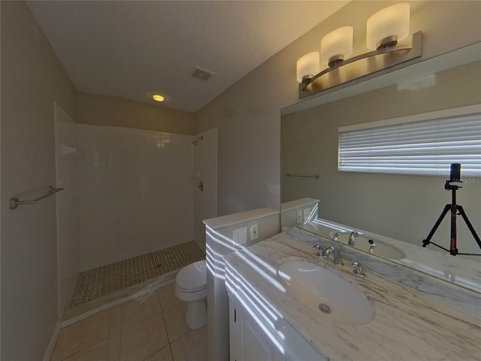 出租: $2,549 (3 贝兹, 2 浴室, 1823 平方英尺)