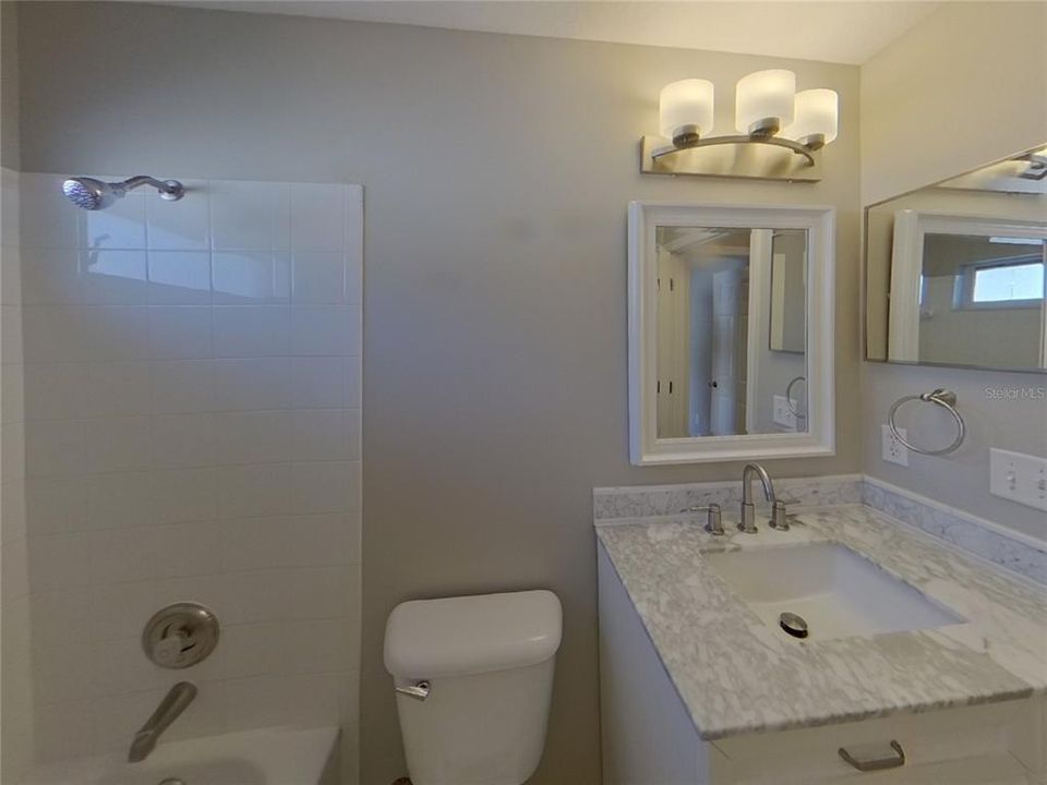 出租: $2,549 (3 贝兹, 2 浴室, 1823 平方英尺)