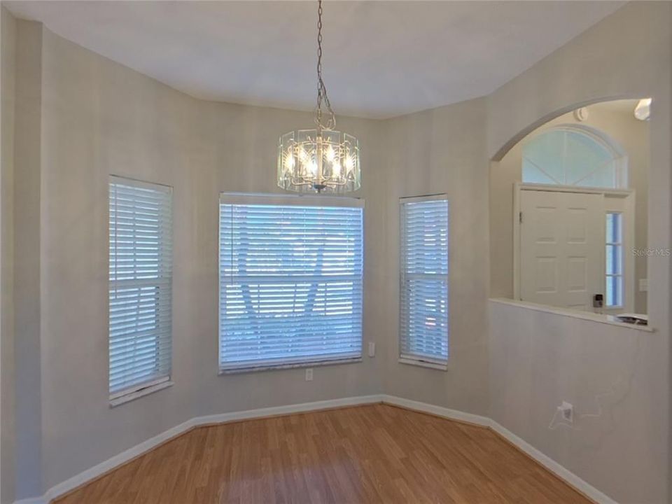 出租: $2,549 (3 贝兹, 2 浴室, 1823 平方英尺)