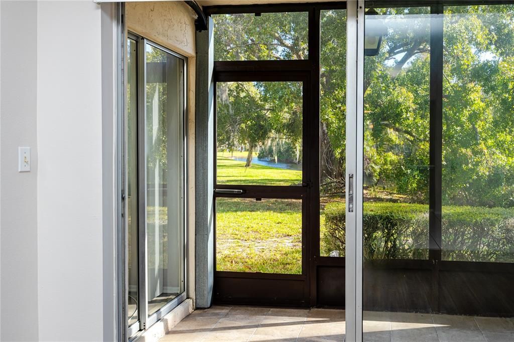 В аренду: $1,795 (2 спален, 2 ванн, 1054 Квадратных фут)