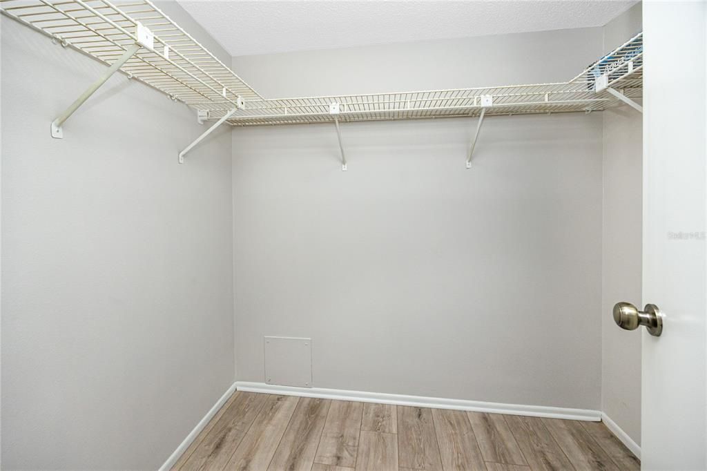 В аренду: $1,795 (2 спален, 2 ванн, 1054 Квадратных фут)