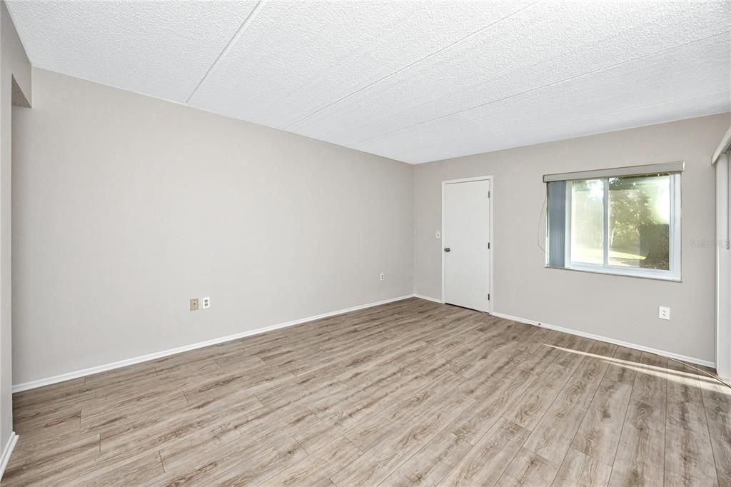 В аренду: $1,795 (2 спален, 2 ванн, 1054 Квадратных фут)