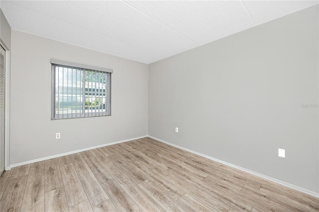 В аренду: $1,795 (2 спален, 2 ванн, 1054 Квадратных фут)