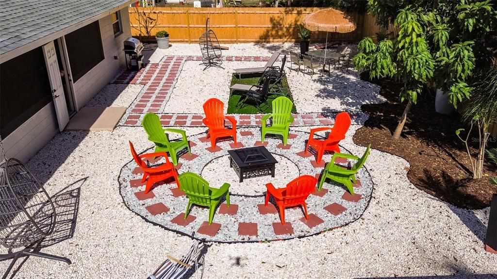 待售: $375,000 (3 贝兹, 2 浴室, 1037 平方英尺)