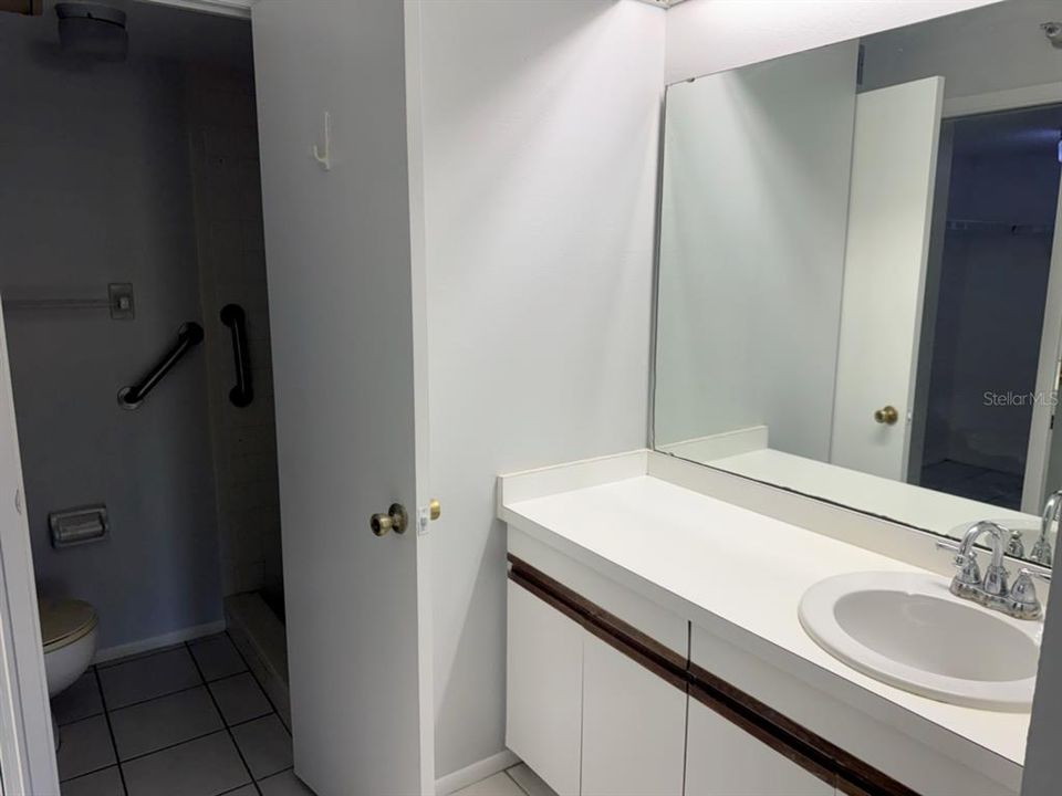 En Venta: $157,500 (2 camas, 2 baños, 1042 Pies cuadrados)