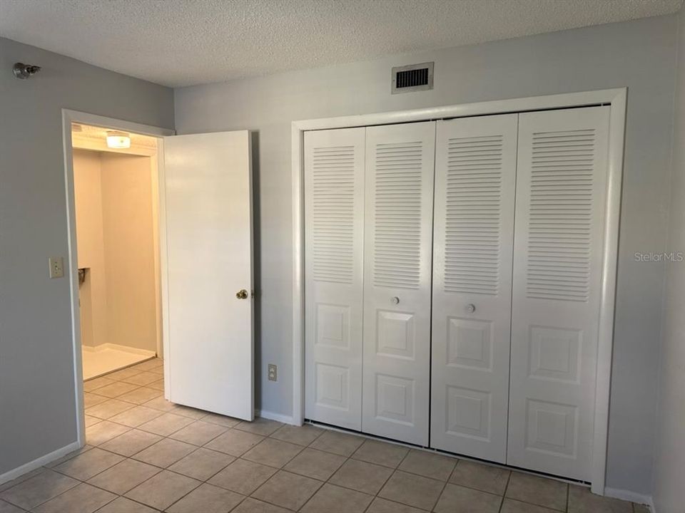 En Venta: $157,500 (2 camas, 2 baños, 1042 Pies cuadrados)