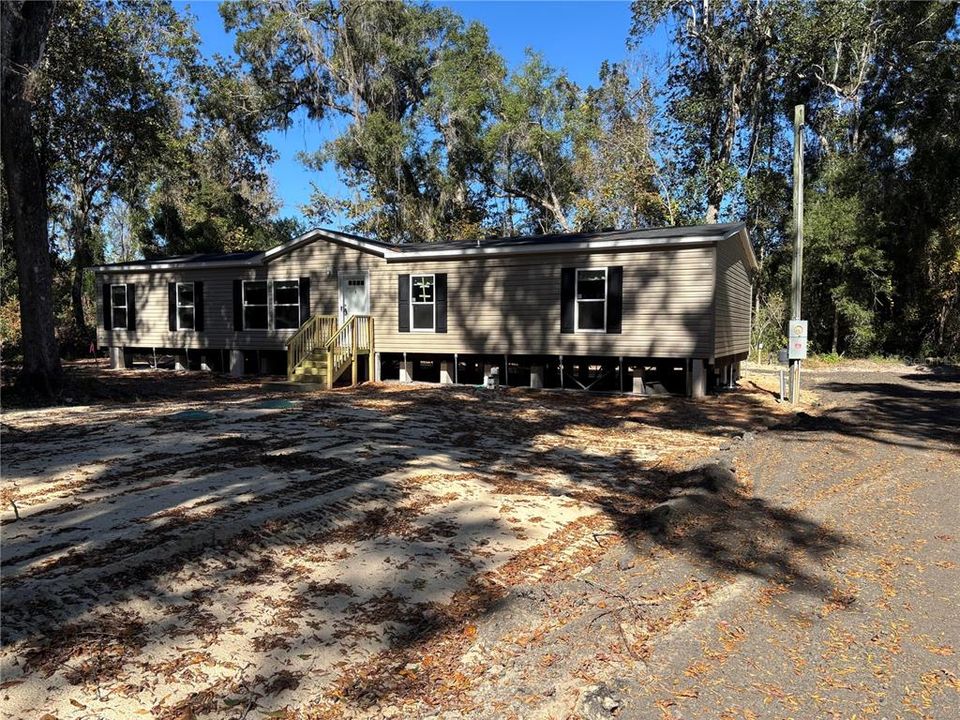 For Sale: $239,900 (4 beds, 2 baths, 1768 Square Feet)