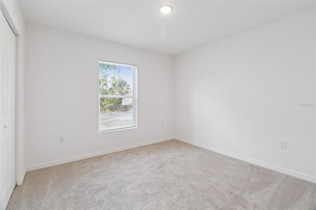 For Rent: $2,200 (3 beds, 2 baths, 1273 Square Feet)