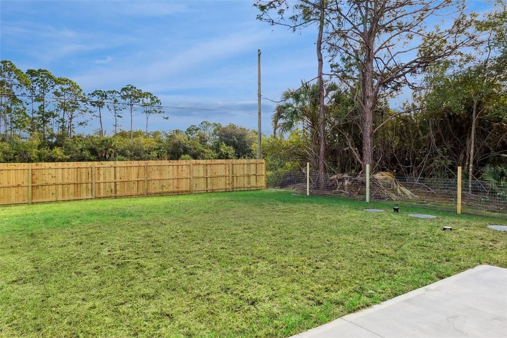 For Rent: $2,200 (3 beds, 2 baths, 1273 Square Feet)