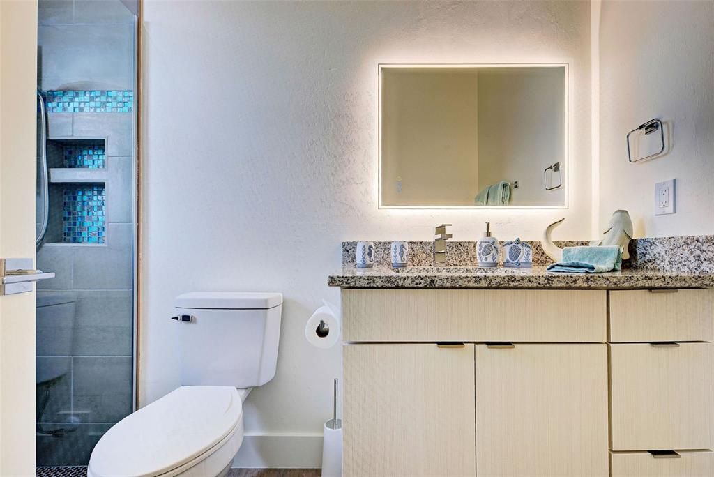 Под контрактом: $875,000 (4 спален, 3 ванн, 2143 Квадратных фут)