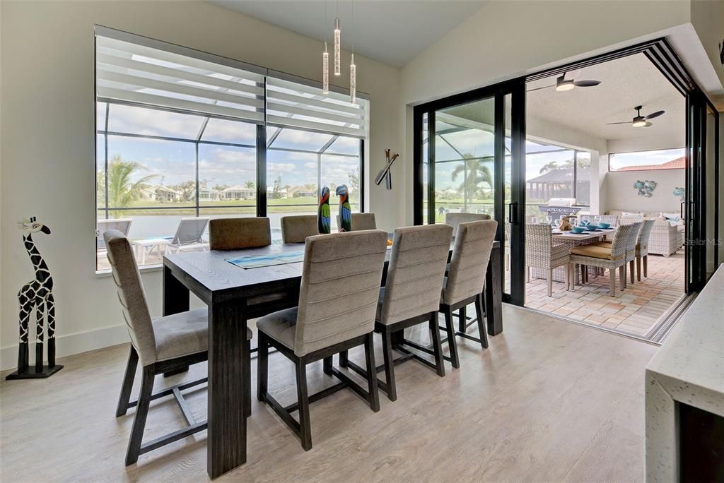 Под контрактом: $875,000 (4 спален, 3 ванн, 2143 Квадратных фут)