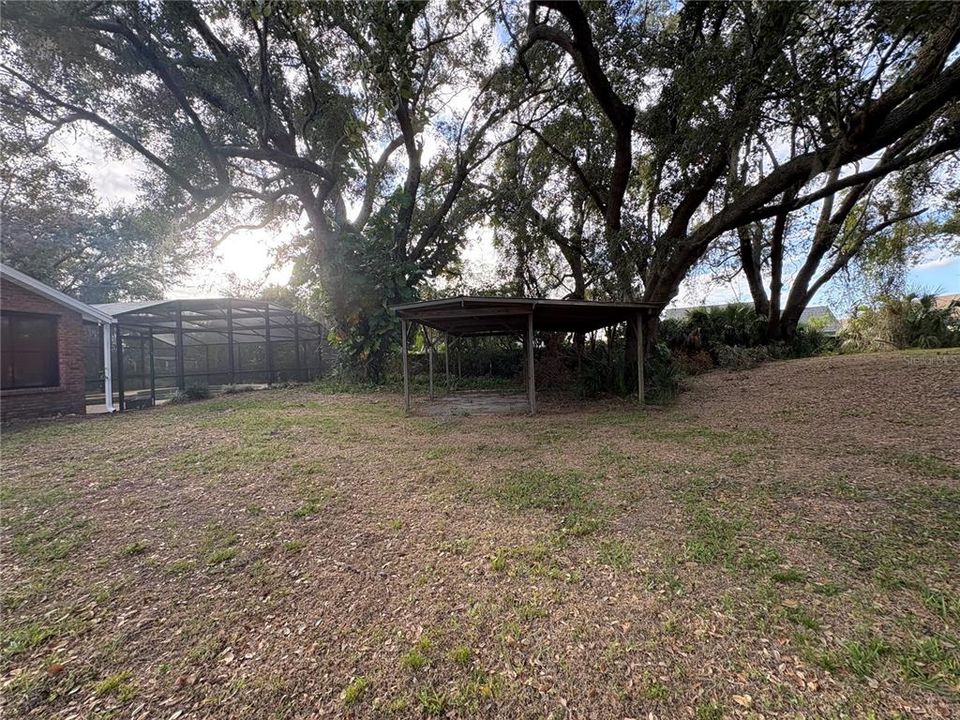 For Sale: $469,000 (3 beds, 2 baths, 1986 Square Feet)