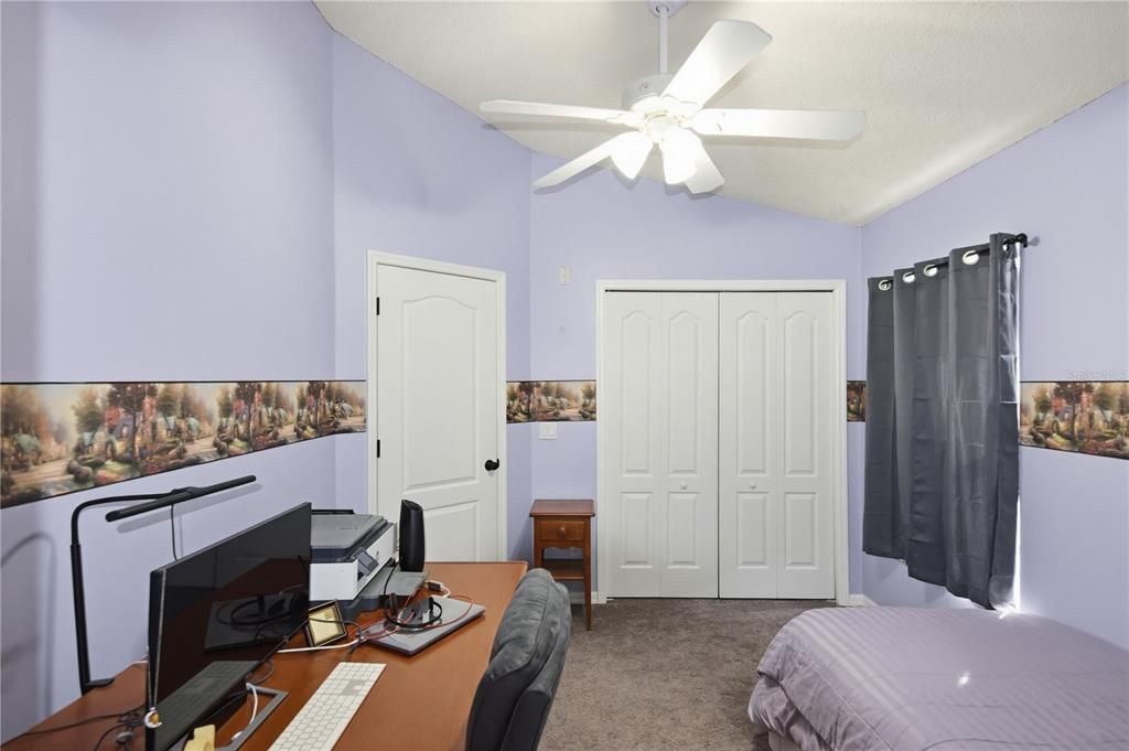 En Venta: $525,000 (4 camas, 2 baños, 1975 Pies cuadrados)