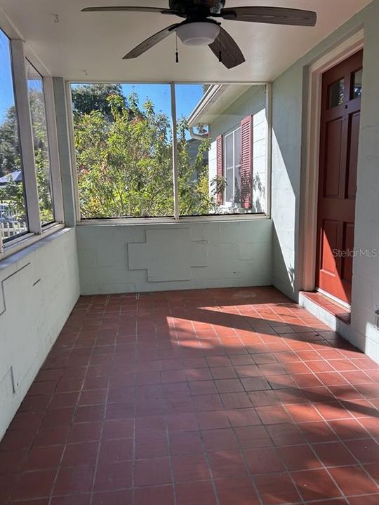 For Rent: $2,850 (3 beds, 2 baths, 1640 Square Feet)