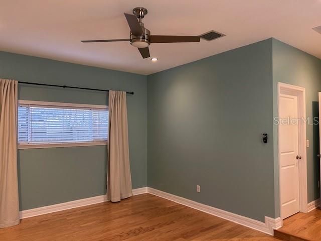 For Rent: $2,850 (3 beds, 2 baths, 1640 Square Feet)