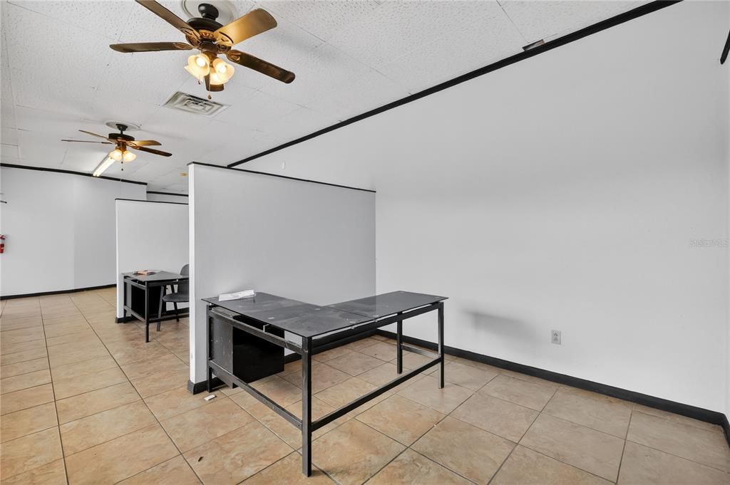 En Venta: $999,000 (0 camas, 0 baños, 2560 Pies cuadrados)