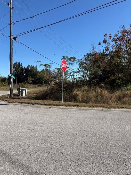 待售: $40,000 (0.72 acres)