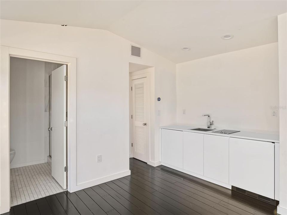 待售: $4,595,000 (4 贝兹, 3 浴室, 3181 平方英尺)