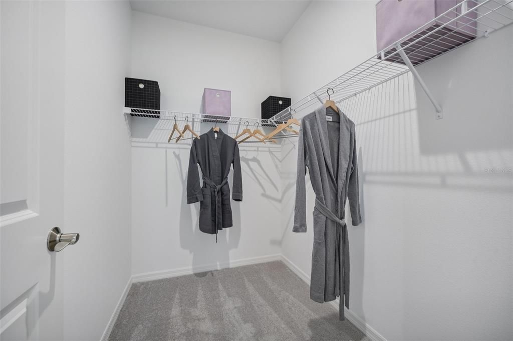 待售: $461,415 (4 贝兹, 3 浴室, 2210 平方英尺)