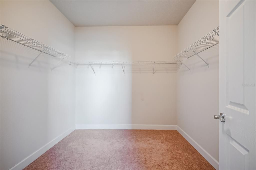 待售: $980,000 (5 贝兹, 4 浴室, 4093 平方英尺)