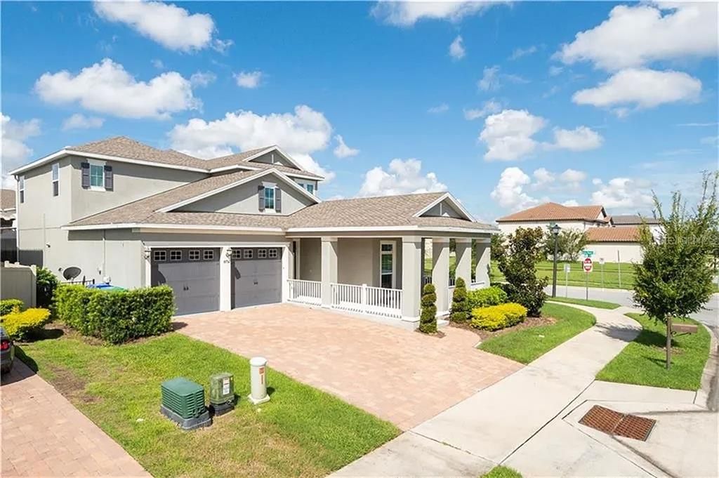 En Renta: $3,600 (4 camas, 3 baños, 2931 Pies cuadrados)