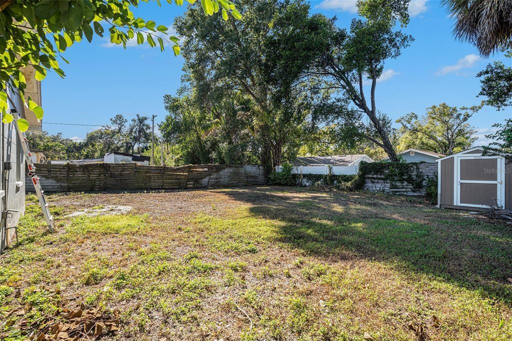 For Sale: $375,000 (3 beds, 2 baths, 1405 Square Feet)