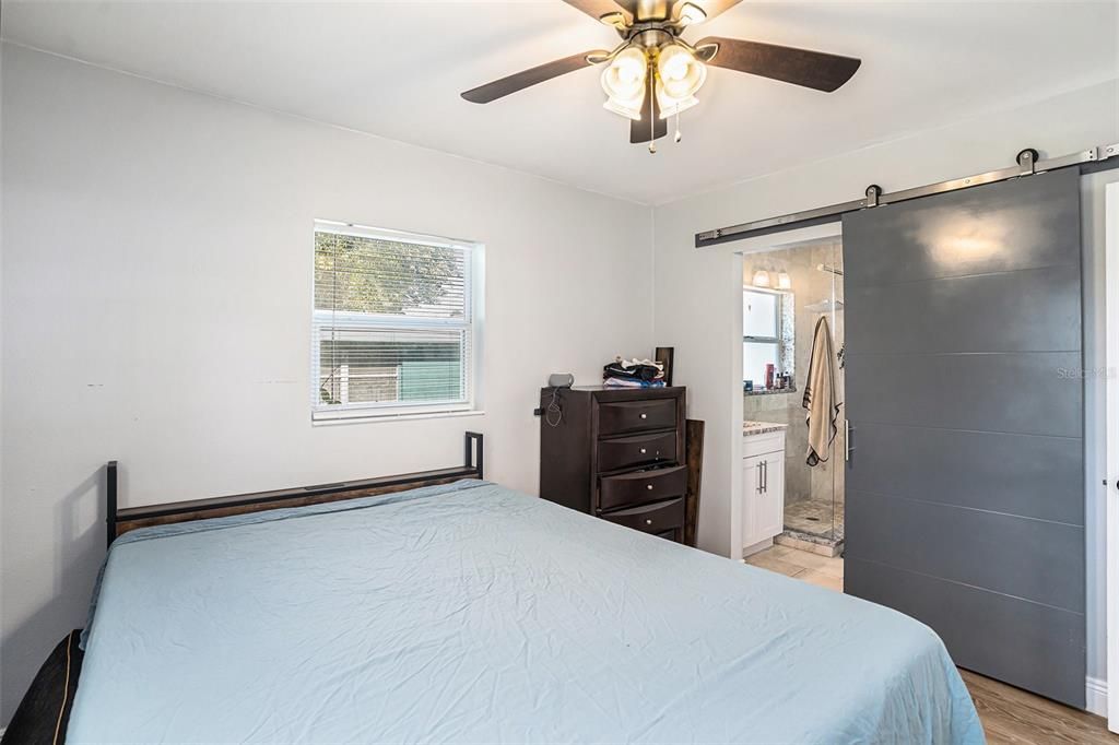 For Sale: $375,000 (3 beds, 2 baths, 1405 Square Feet)