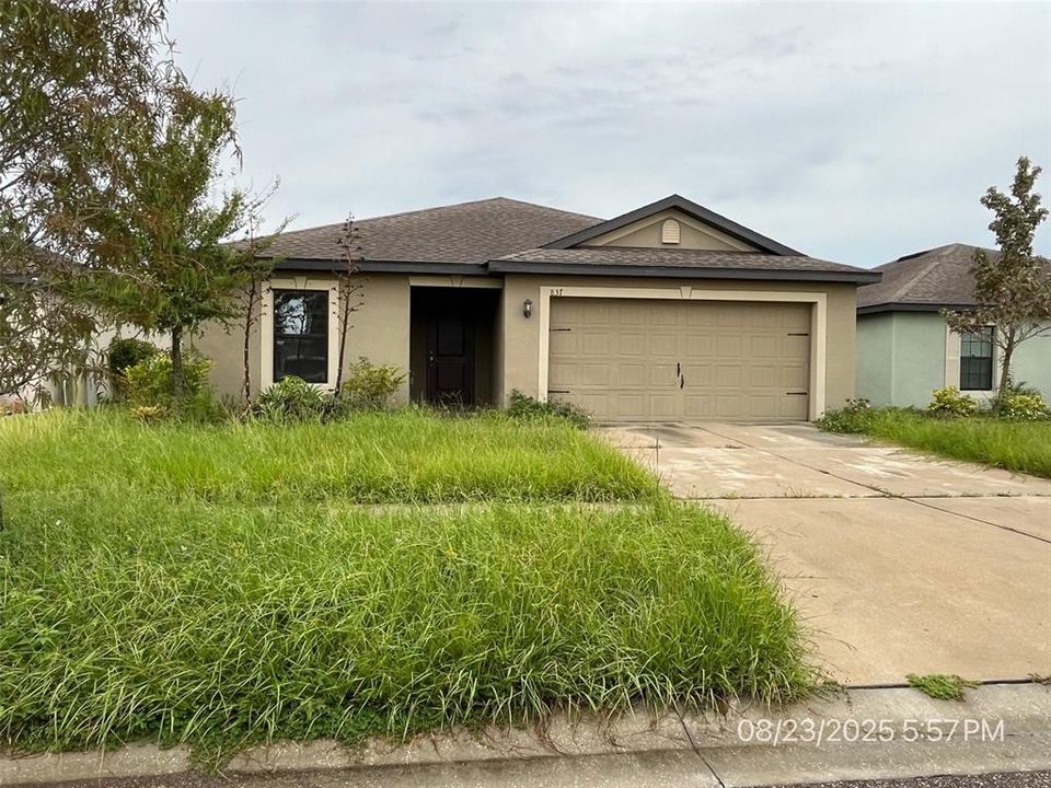 For Sale: $234,900 (3 beds, 2 baths, 1404 Square Feet)