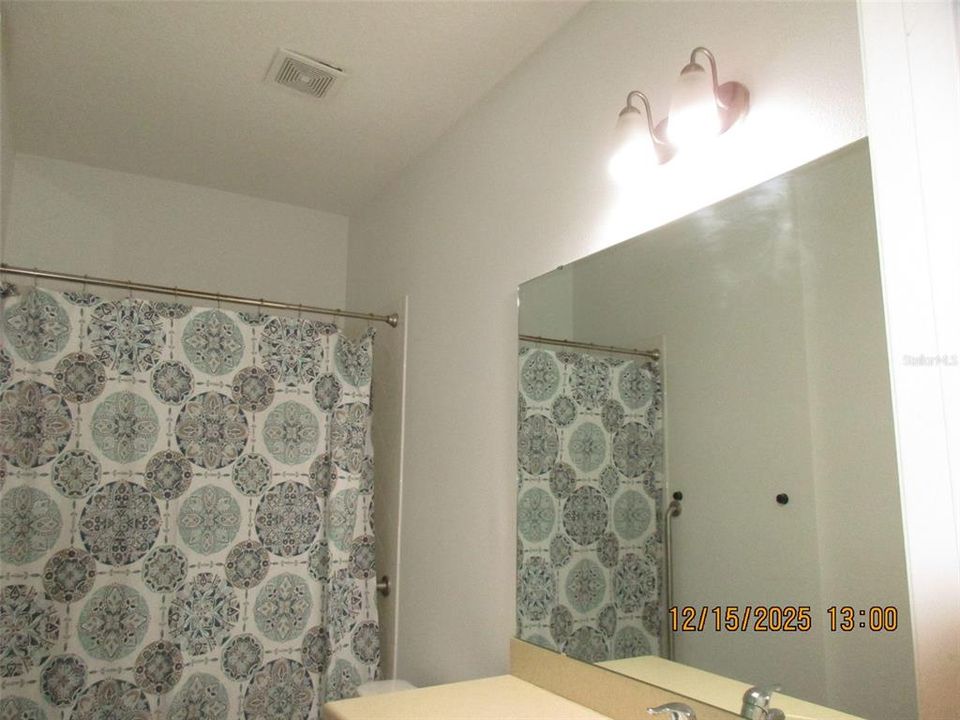 En Renta: $2,650 (4 camas, 2 baños, 2121 Pies cuadrados)