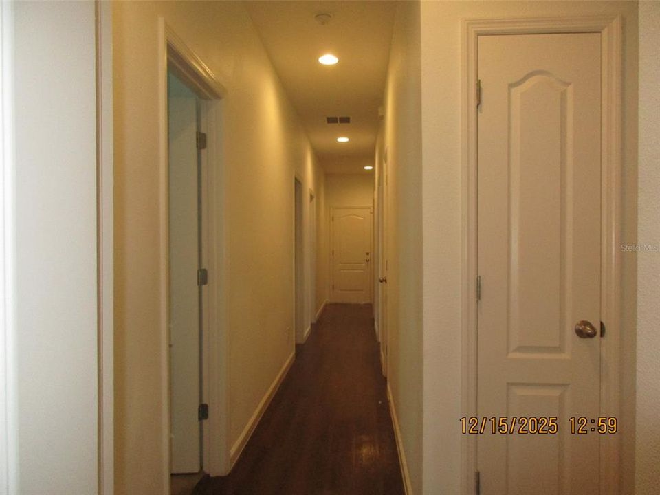 En Renta: $2,650 (4 camas, 2 baños, 2121 Pies cuadrados)