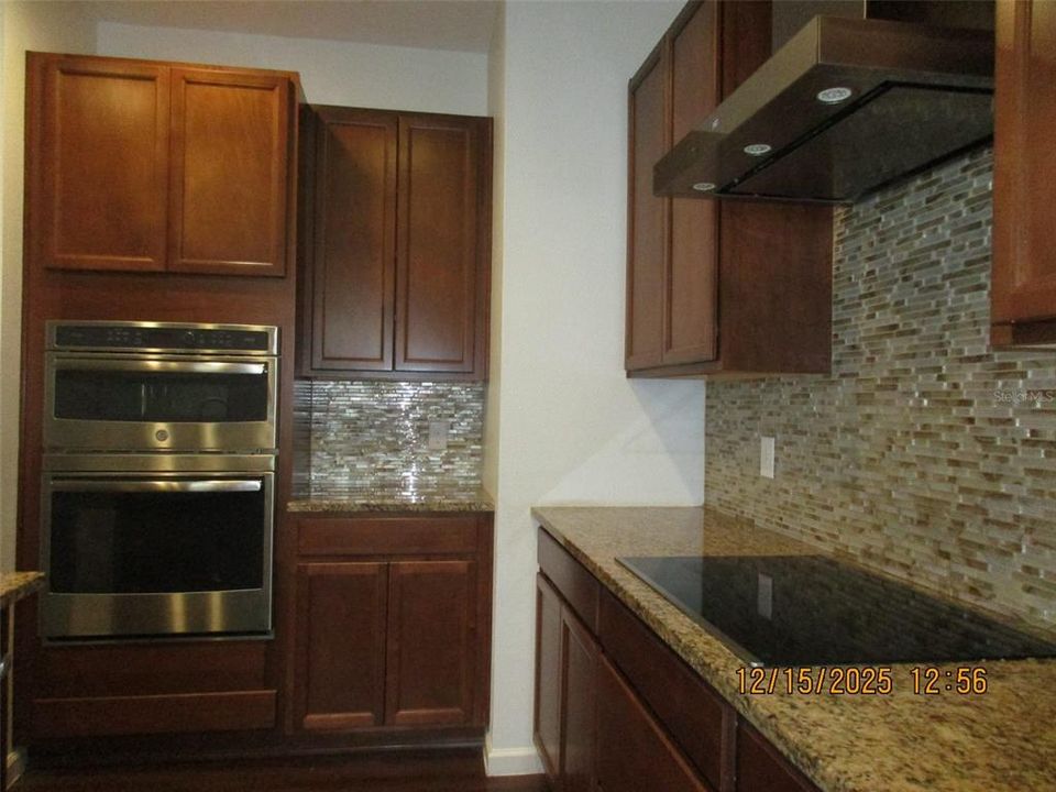 En Renta: $2,650 (4 camas, 2 baños, 2121 Pies cuadrados)