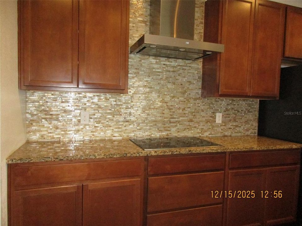 En Renta: $2,650 (4 camas, 2 baños, 2121 Pies cuadrados)