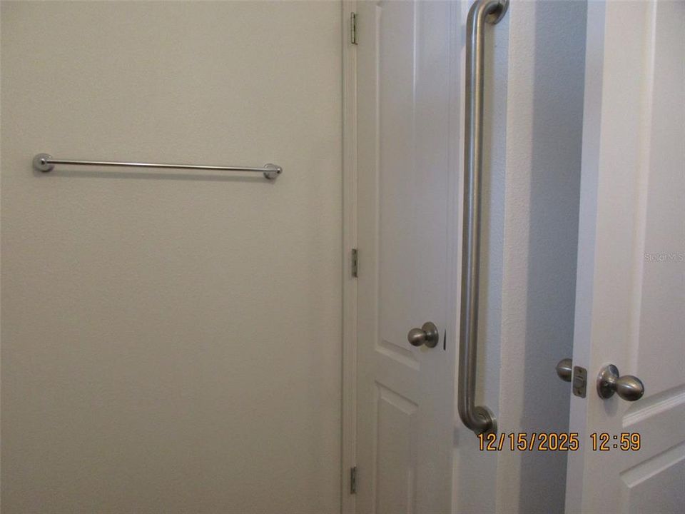 En Renta: $2,650 (4 camas, 2 baños, 2121 Pies cuadrados)