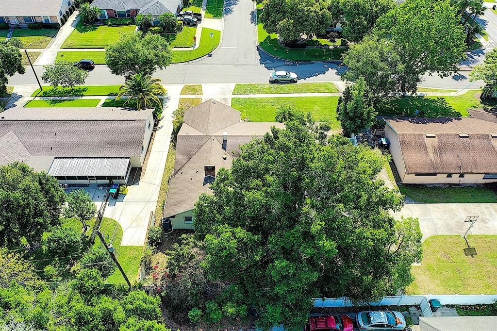 En Venta: $540,000 (4 camas, 2 baños, 2289 Pies cuadrados)