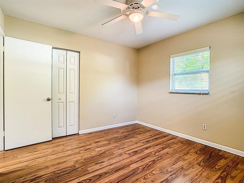 En Venta: $540,000 (4 camas, 2 baños, 2289 Pies cuadrados)