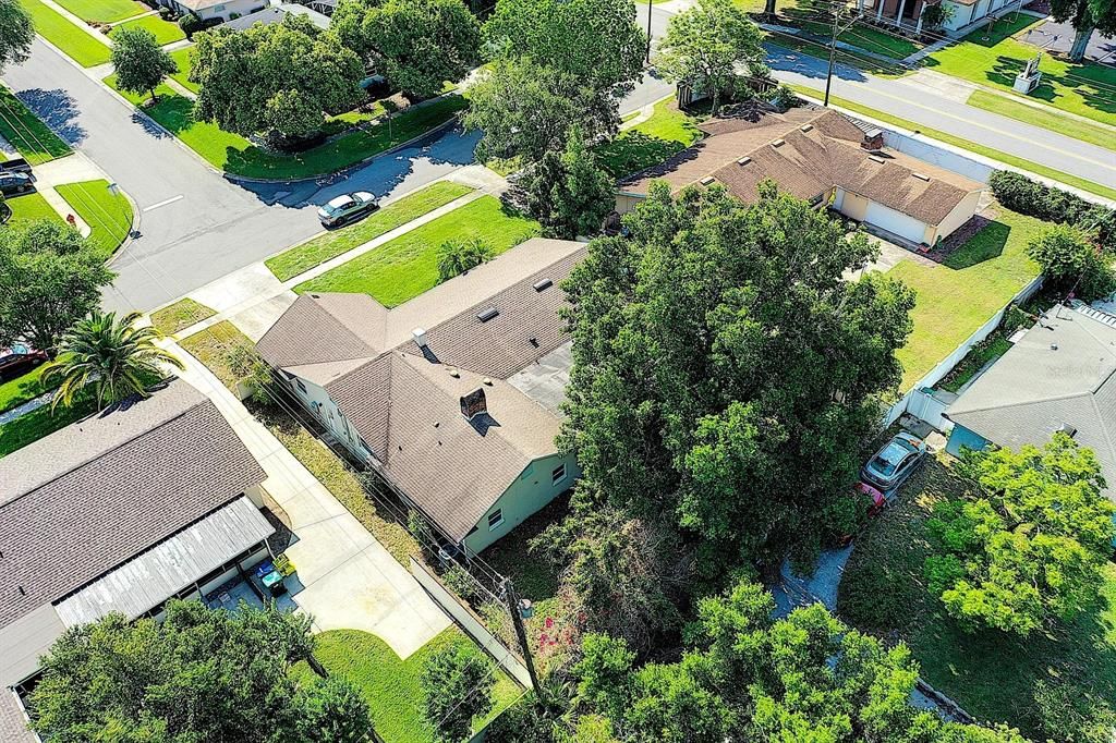 En Venta: $540,000 (4 camas, 2 baños, 2289 Pies cuadrados)