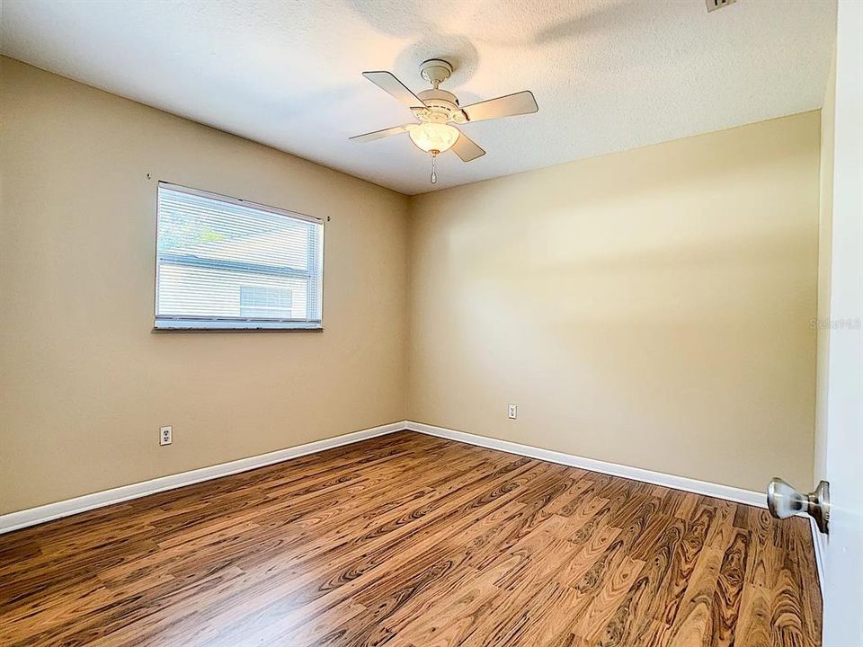 En Venta: $540,000 (4 camas, 2 baños, 2289 Pies cuadrados)