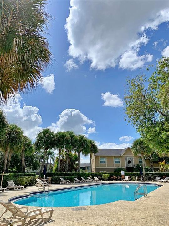 For Rent: $1,580 (2 beds, 2 baths, 905 Square Feet)