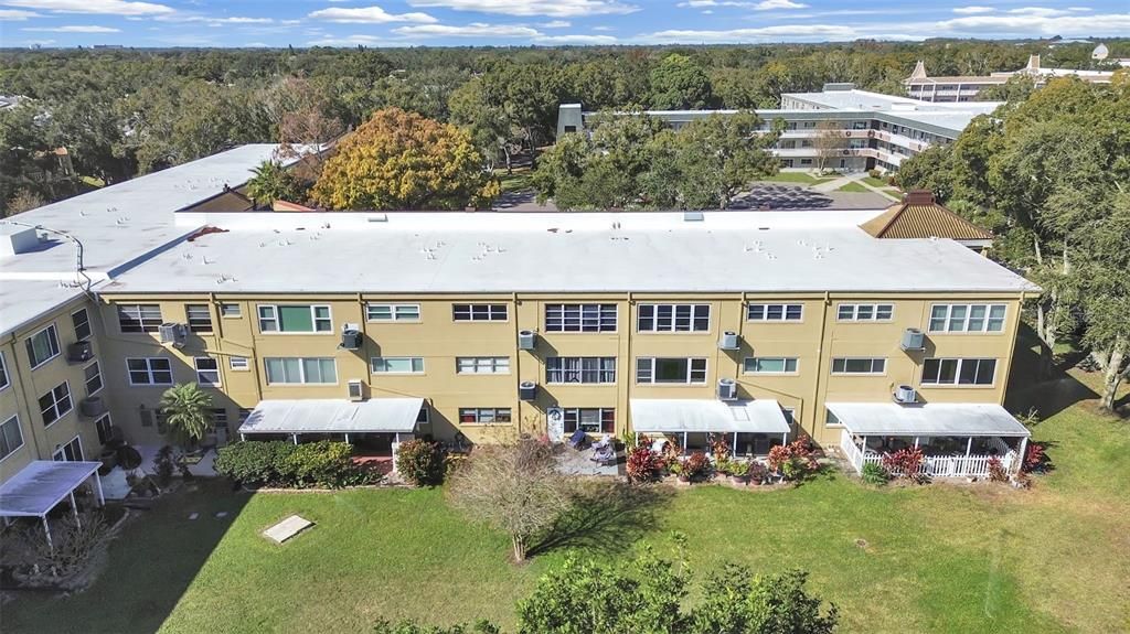 For Sale: $158,500 (2 beds, 2 baths, 1080 Square Feet)